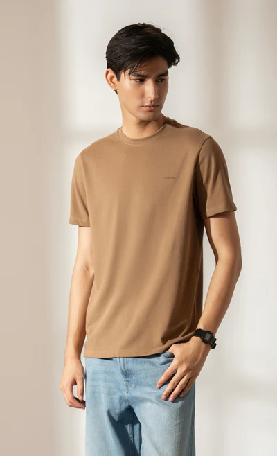 PERFORMANCE T-SHIRT - GOLD