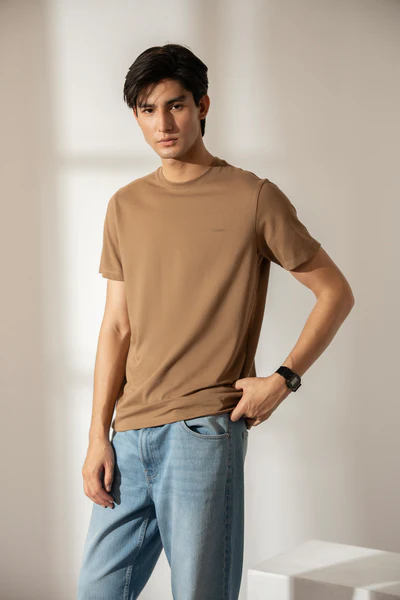 PERFORMANCE T-SHIRT - GOLD - Image 4