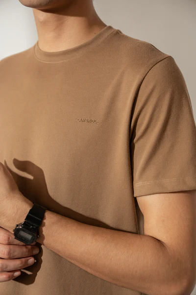 PERFORMANCE T-SHIRT - GOLD - Image 2