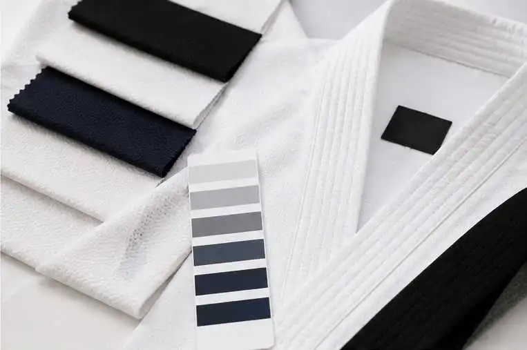 taekwondo fabric collar selection